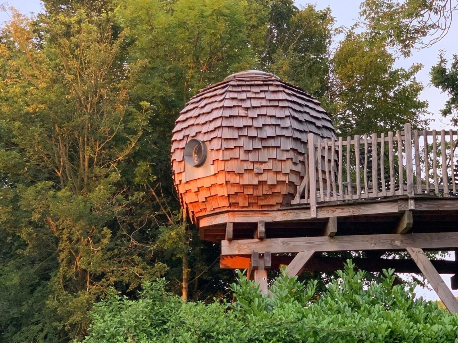 La Ville Es Renais - Ferme Et Maison D'Hotes Insolite Erquy Dış mekan fotoğraf